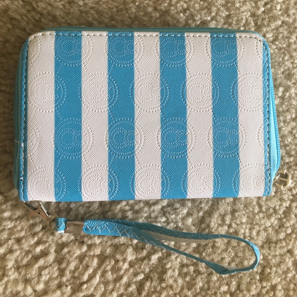 Blue and White Striped Clutch!