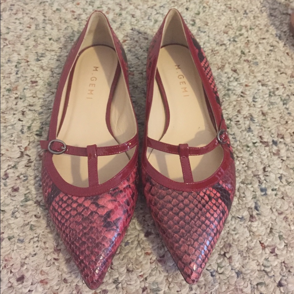 M. Gemi red pointed toe flats.