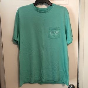 Vineyard Vines whale tee 🐳