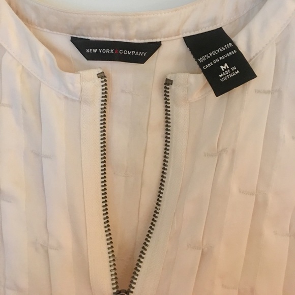 White zip up tunic - Picture 4 of 5