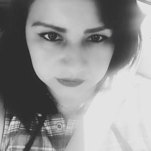 Meet your Posher, Lesley