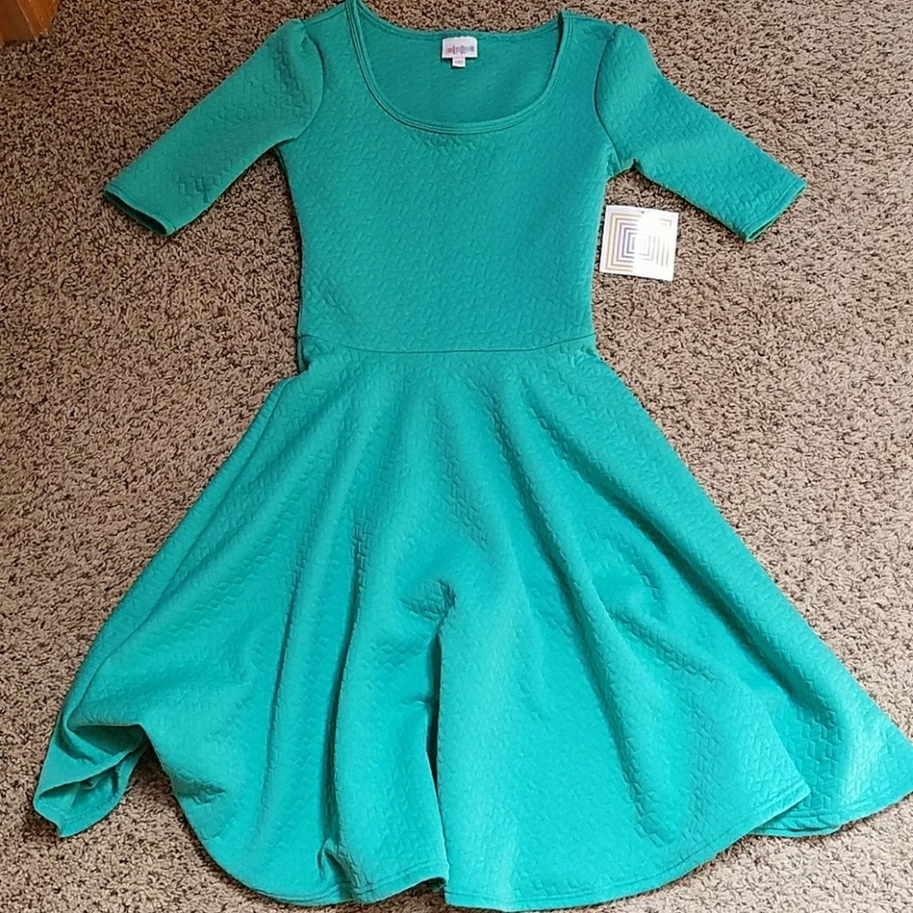 LuLaRoe Nicole Dress