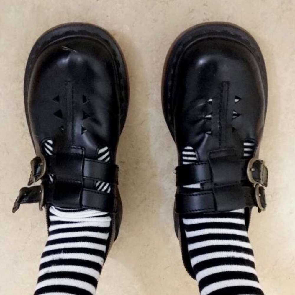 VINTAGE cutout Dr Martens !!! Offers accepted!
