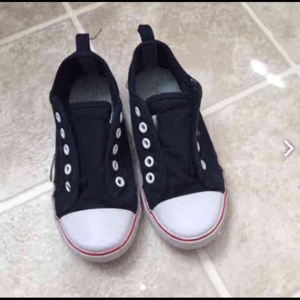 Tommy hilfiger shose for boya