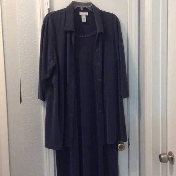 Avenue full length 2 piece dress - Picture 1 of 3