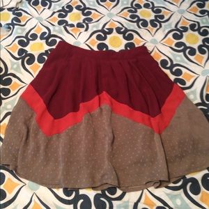 Small skirt! Cute design!