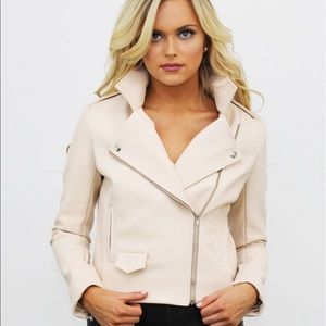 Kittenish Rizzo Jacket Jessie James Decker