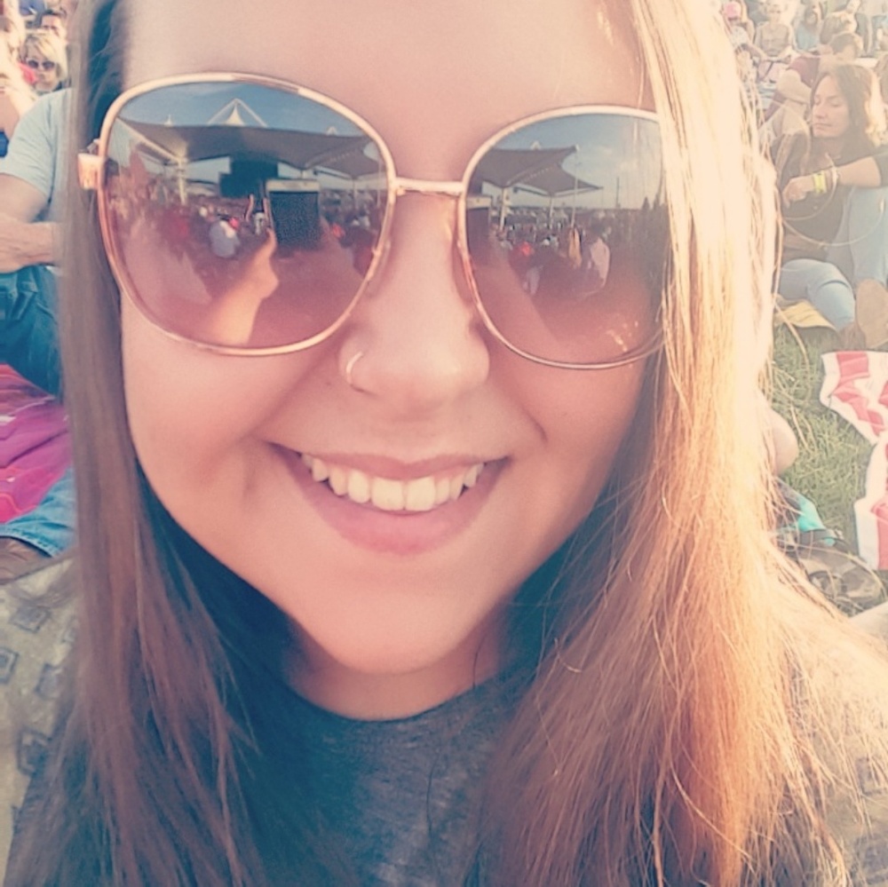 Meet your Posher, Rebecca