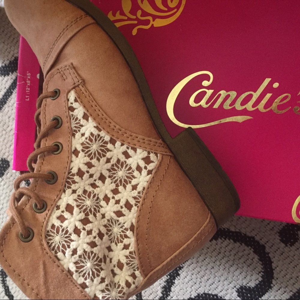 Candies boots
