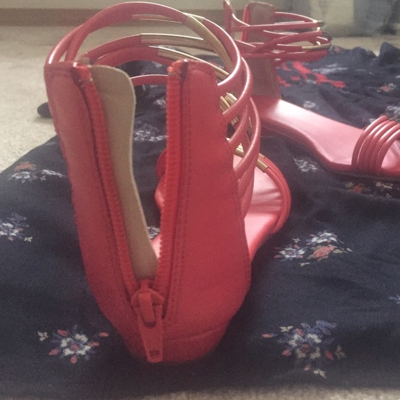 Rock and Republic Sandals!! - Picture 7 of 7