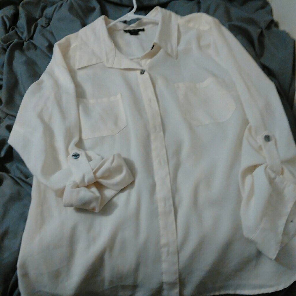 Lightweight cream top