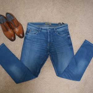 Zara Mens Straight, Slim Jeans.