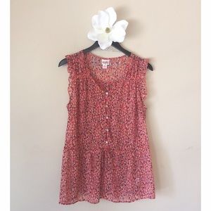 Triangle print top