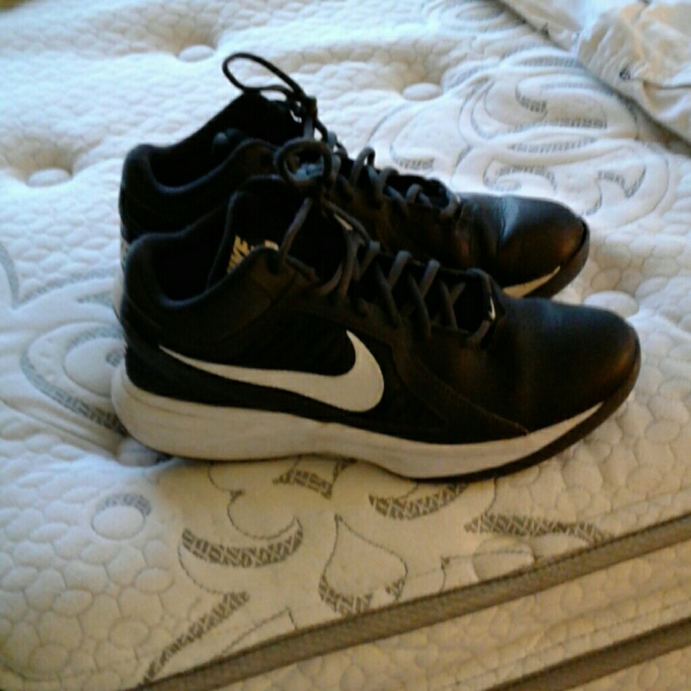 Black & white Nike Hightops/ with bad guy left rip