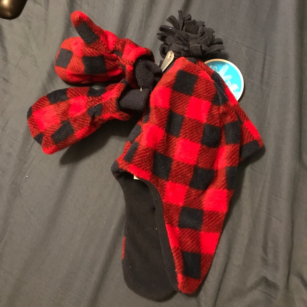 Baby Hat and Mittens Set
