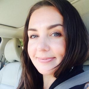 Meet your Posher, Alejandra