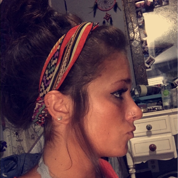 headbands - Picture 1 of 2