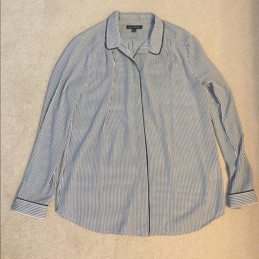Banana Republic Button Down