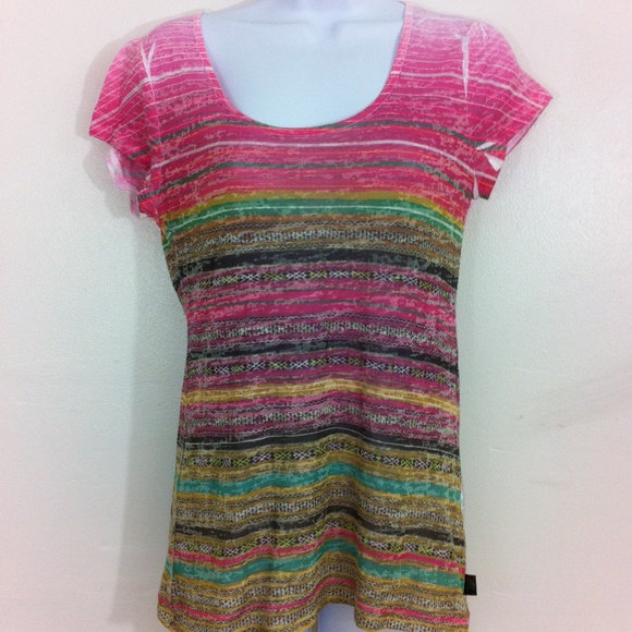 Prana Tops - Bright & Fun Prana tissue tee.