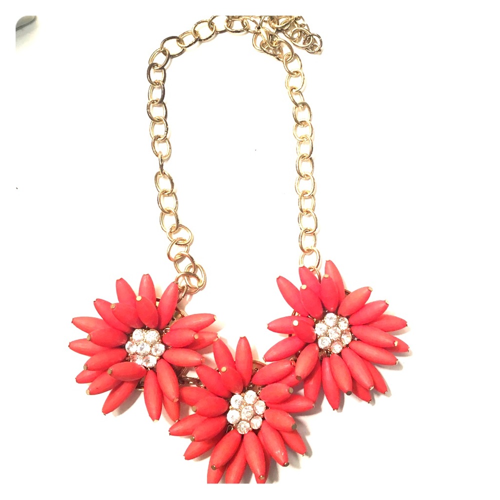 Coral flower statement necklace