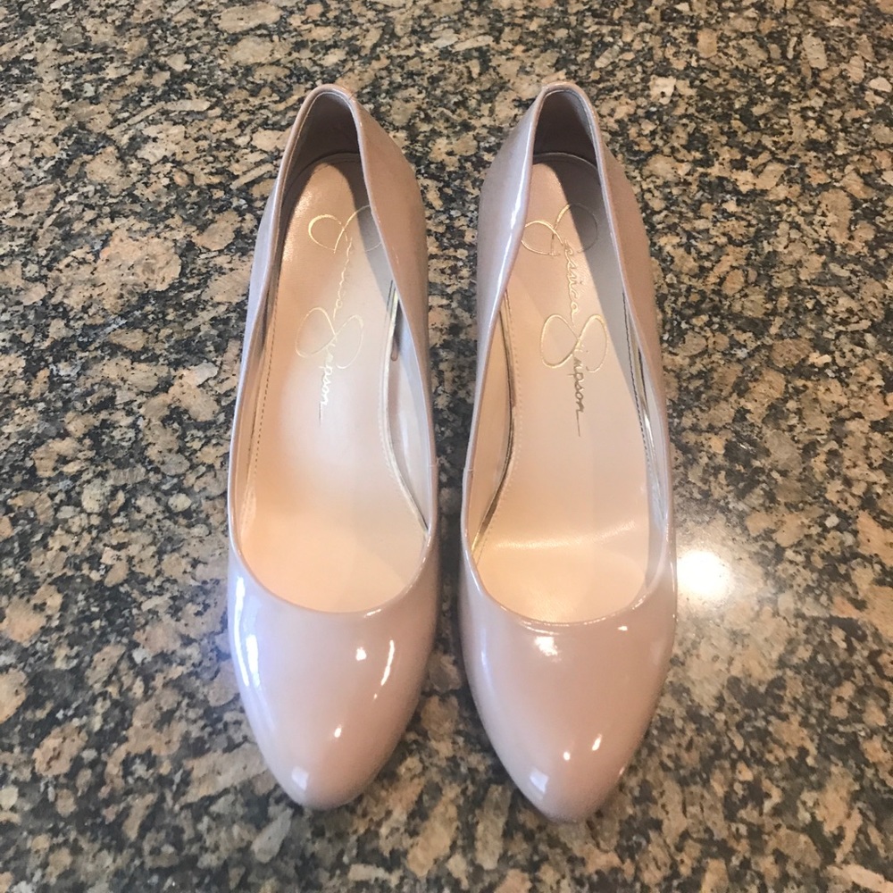 Jessica Simpson Pumps