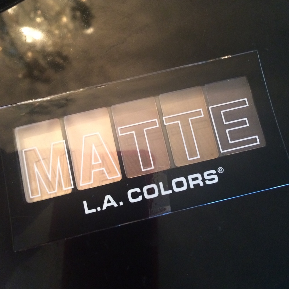L.A COLORS 5 natural linen matte eyeshadow new