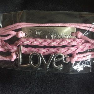 One Direction & Love Bracelet🤑
