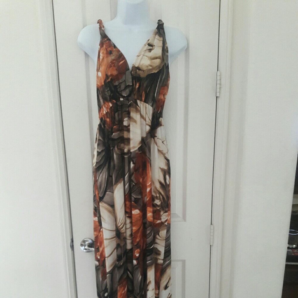 Beautiful Summer Style Maxi Dress