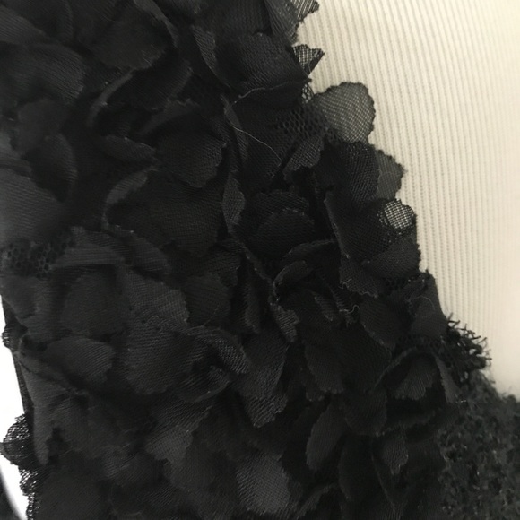 ORIGINAL BLACK TOP WITH BASQUE. - Picture 5 of 7