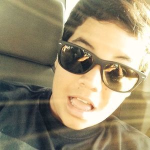 Meet your Posher, Patricio