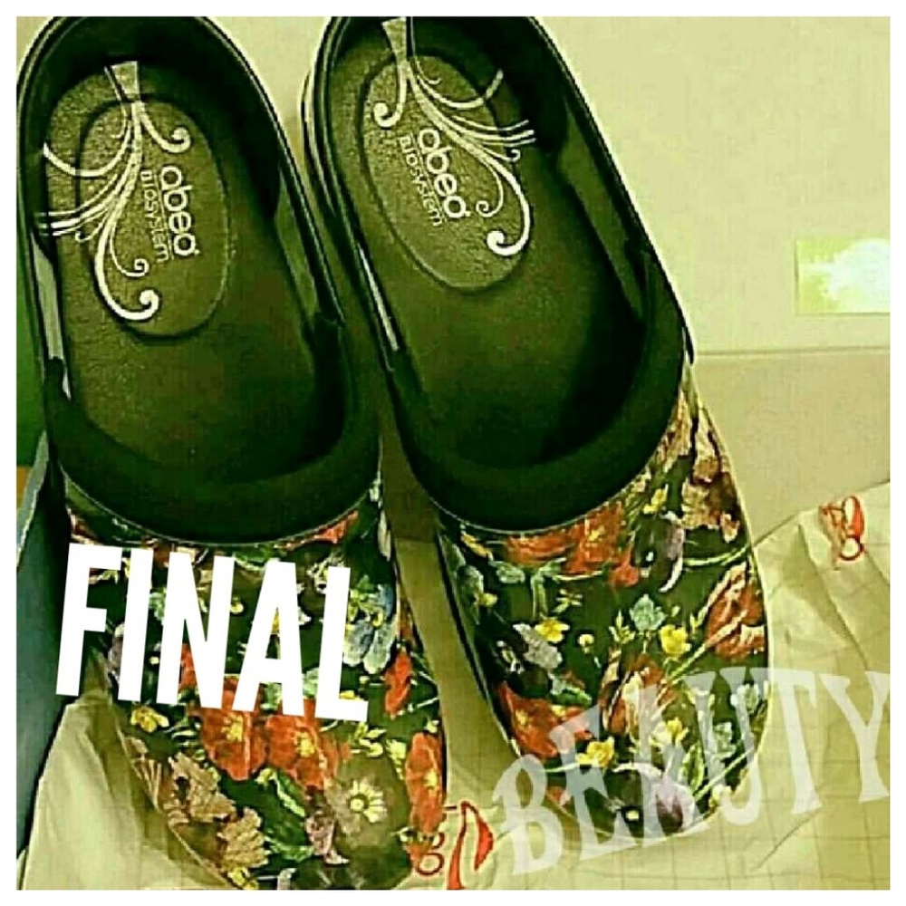 Like Dansko! ABEO Metatarsal
Baroque Floral. 7/7.5