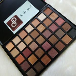 35 COLOR PRO PALETTE "ANASTASIA"