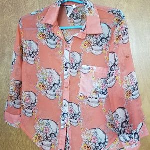 36point5 brand size M skull head Halloween Shirt