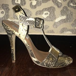 Steve Madden Snake Skin Heel