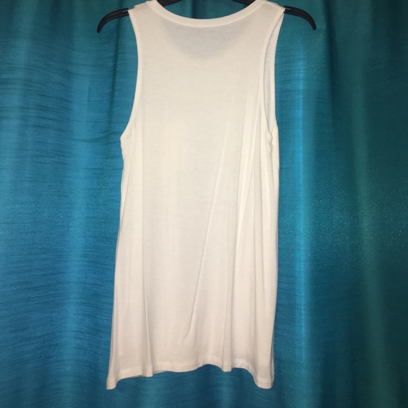American Eagle sleeveless top - Picture 2 of 3