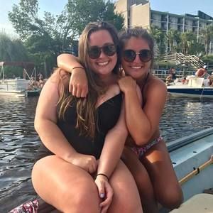 Meet your Posher, Caroline