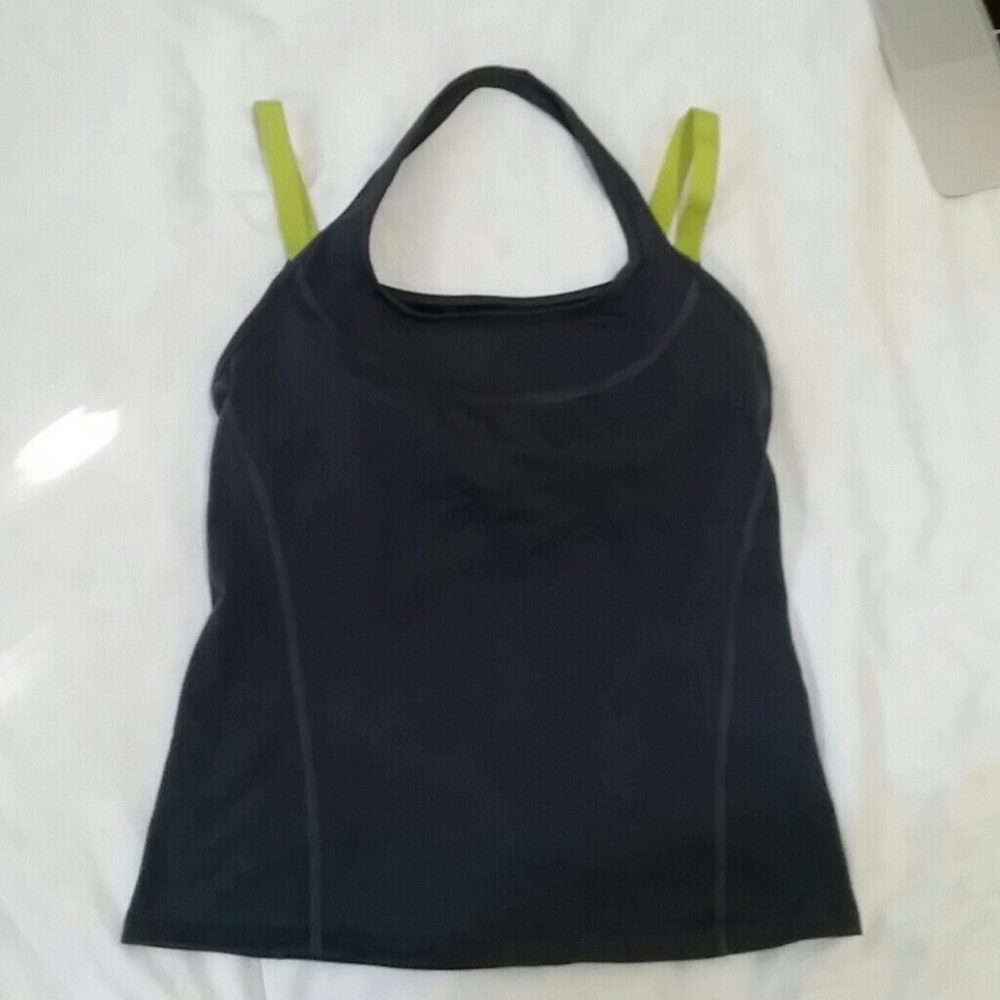 Gap workout top size M