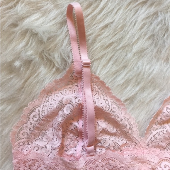 🔻 {Victoria's Secret} old school pink bralette - Picture 4 of 8