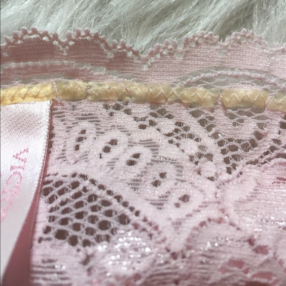 🔻 {Victoria's Secret} old school pink bralette - Picture 8 of 8