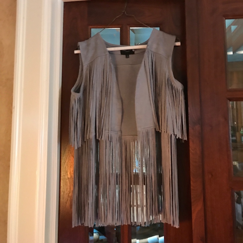NWOT Fringe Vest. Romeo + Juliet Couture. Large