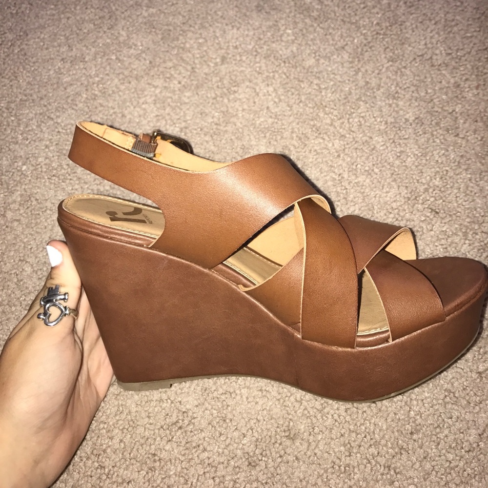 REPORT WEDGES