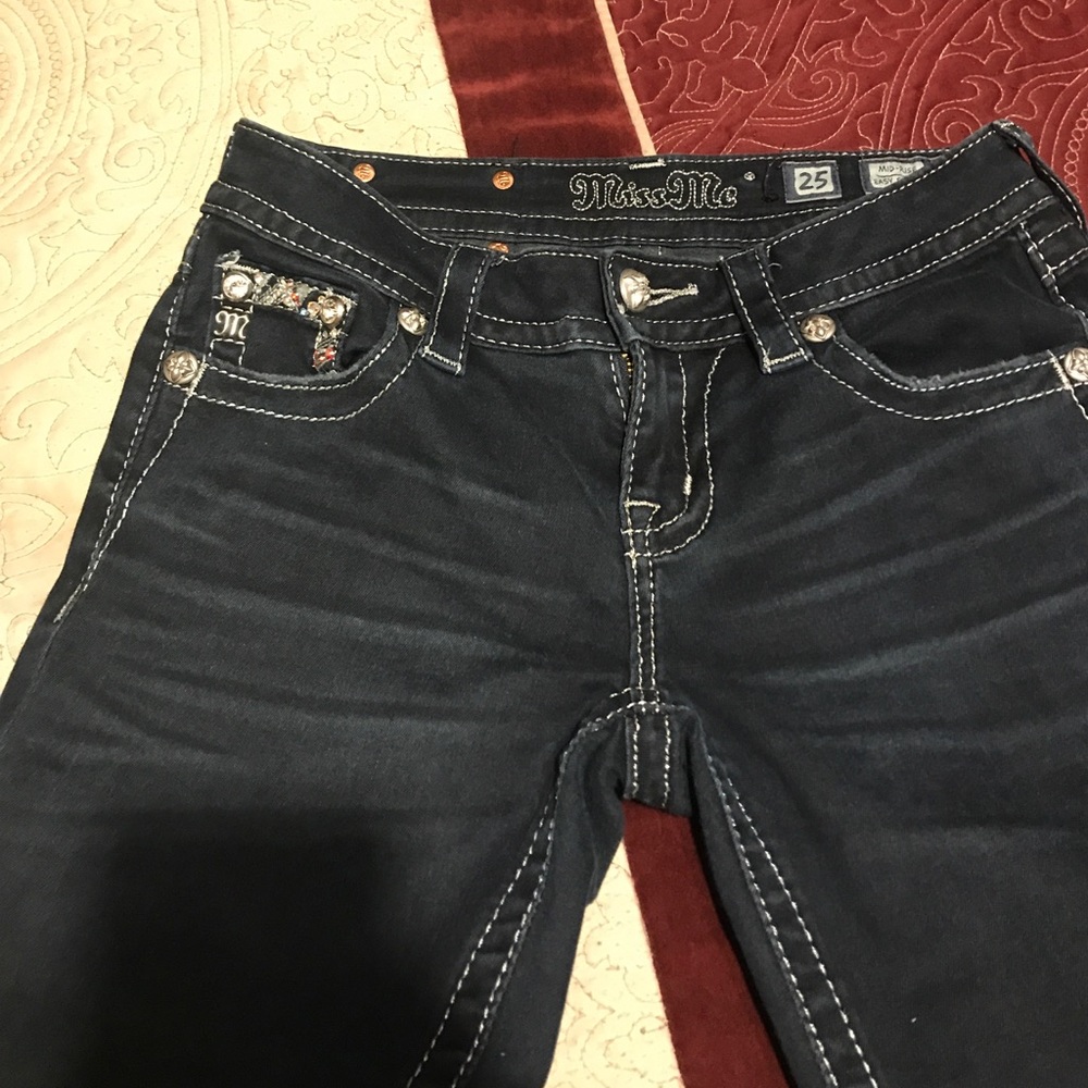Miss Me sz 25 mid-rise easy skinny jeans
