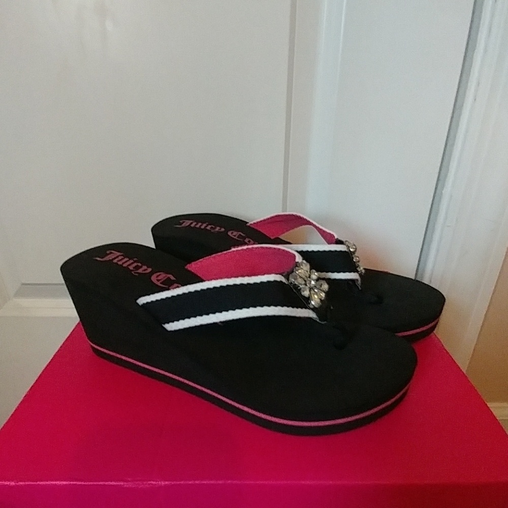 Juicy Couture wedge sandal