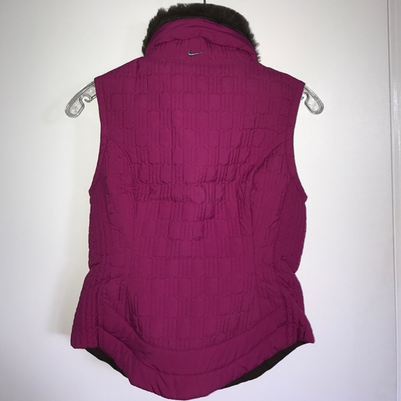 Nike Magenta Vest With Faux Fur Collar Trim - Picture 6 of 8