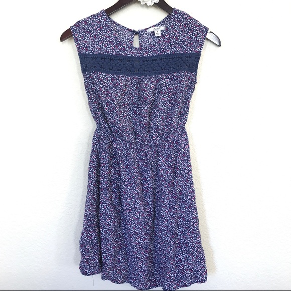 Papaya Dresses & Skirts - ☀️Papaya Blue purple Floral flower sun dress small
