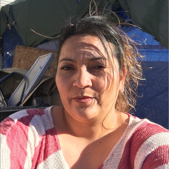 Meet your Posher, Hildeberta - Picture 1 of 1