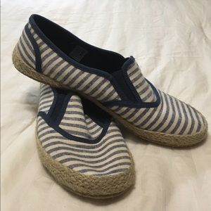 Rocket Dog Size 9 Slip-ons