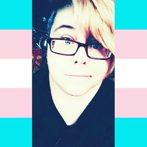 Loras Dean Singer (they/them)