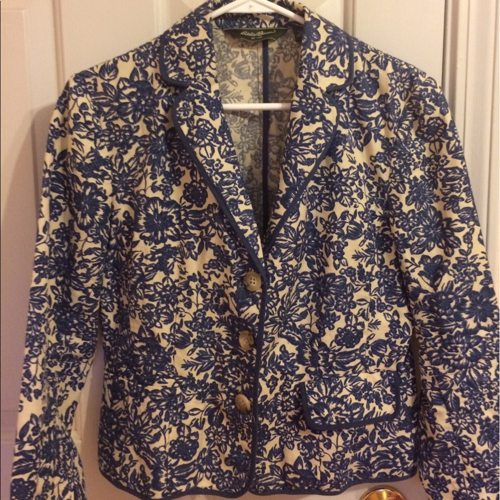 Size 8 blue design Eddie Baur blazer