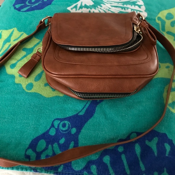 Purse - Picture 1 of 3